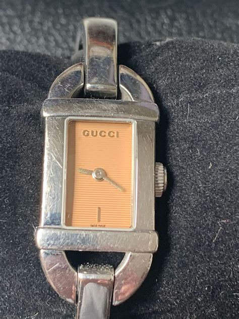 gucci ladies watch 6800l